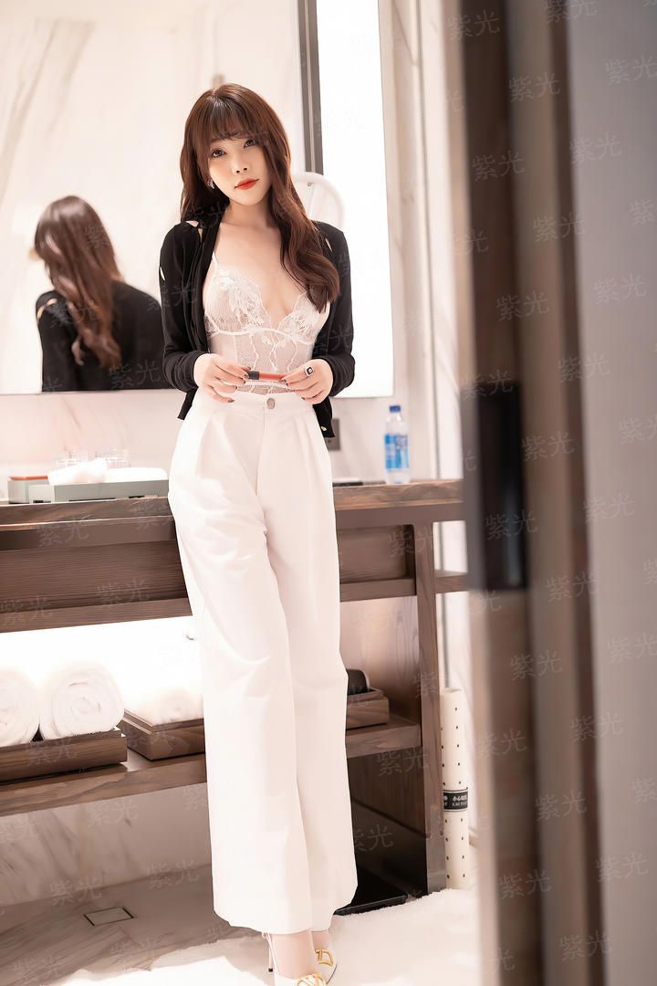 穿越六十年代之末世女王