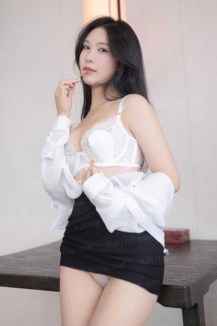 翻云探龙
