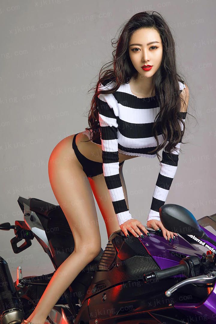 一觉醒来我成了八千年以后的主人公