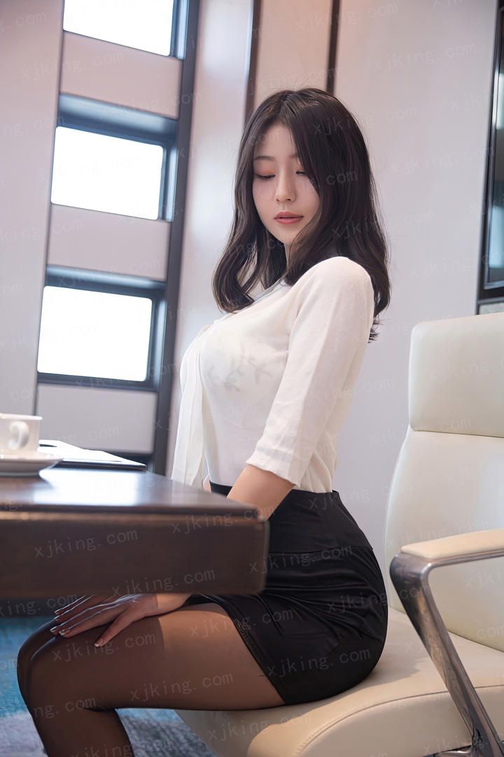墨爱凌生
