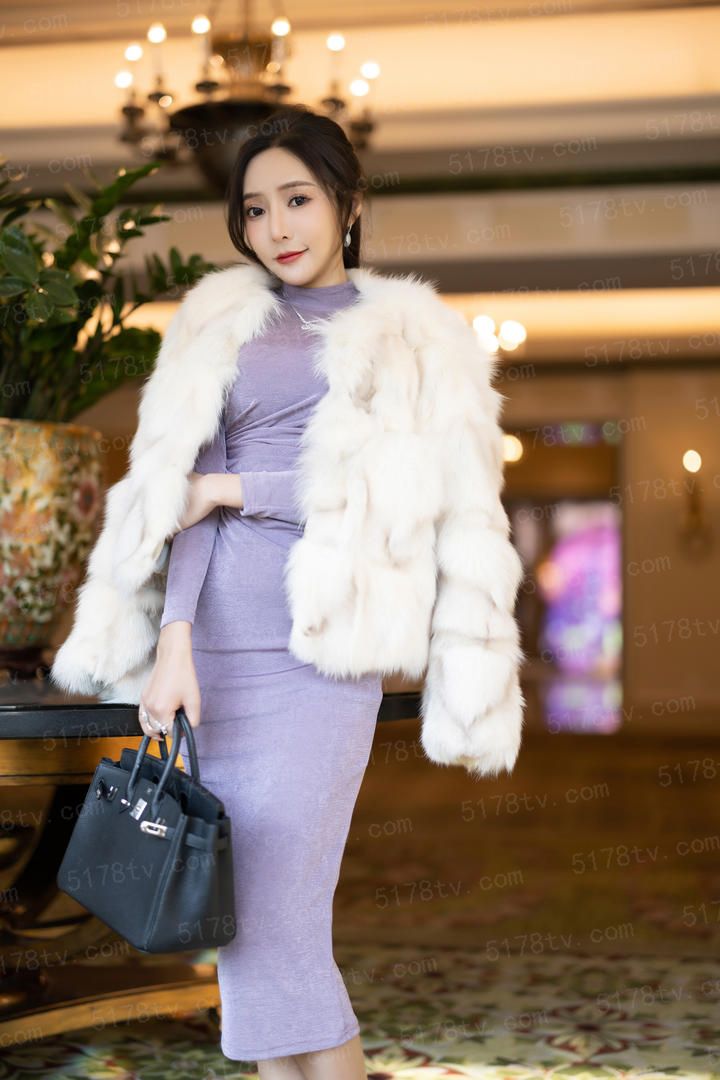 我只是个穿越者