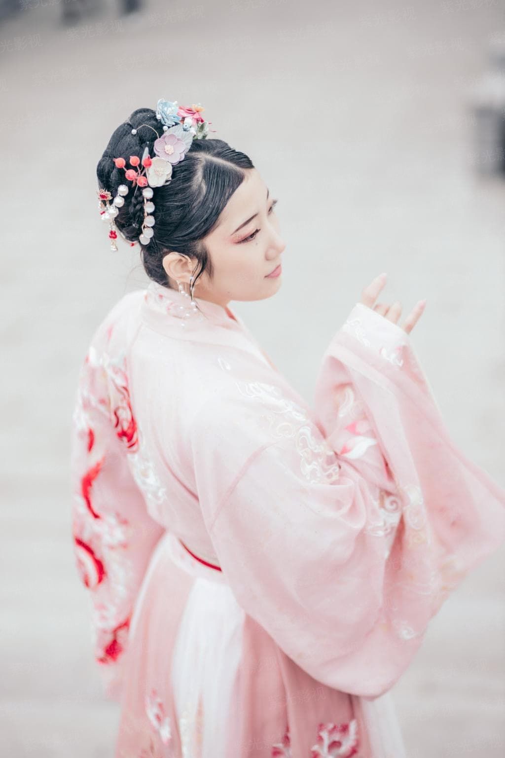 干掉那个魔头